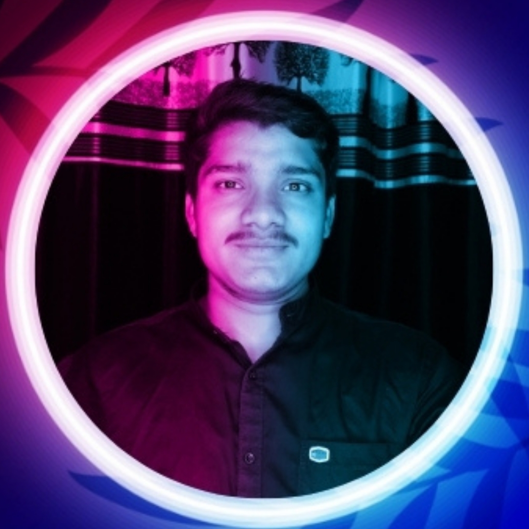 Headshot of MOX RATHORE, the Website expert